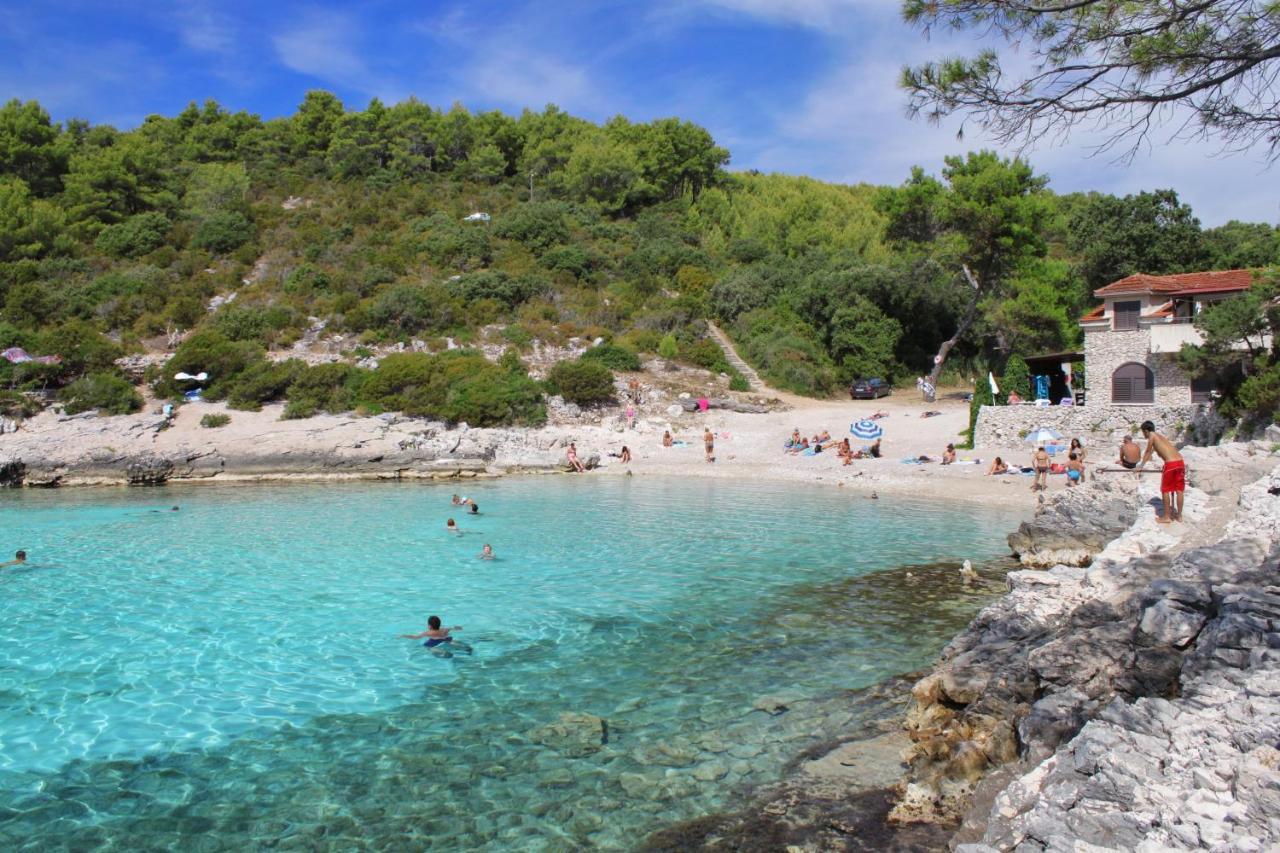 Family Friendly Apartments With A Swimming Pool Zavalatica, Korcula - 183 Exterior foto