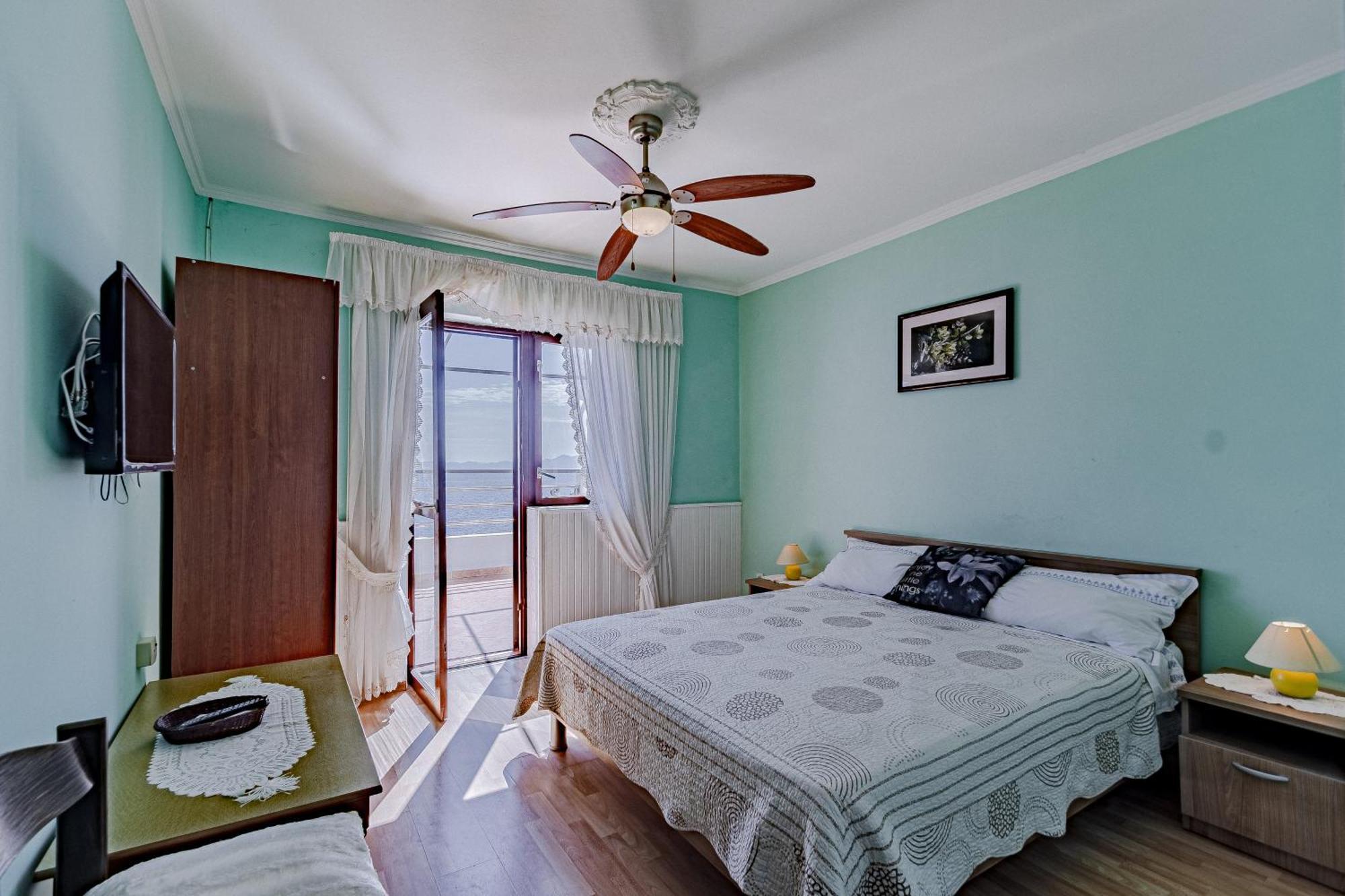 Family Friendly Apartments With A Swimming Pool Zavalatica, Korcula - 183 Exterior foto